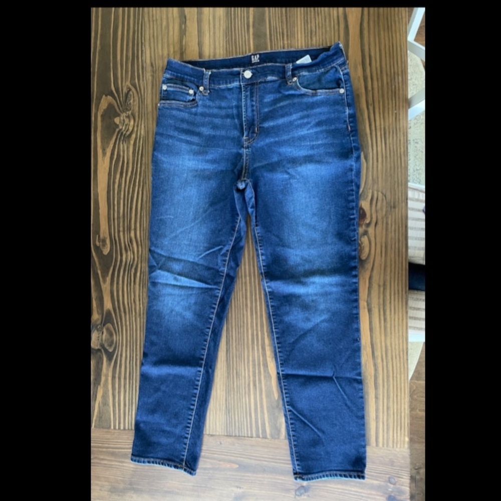 GAP Women's Dark Blue Jeans
